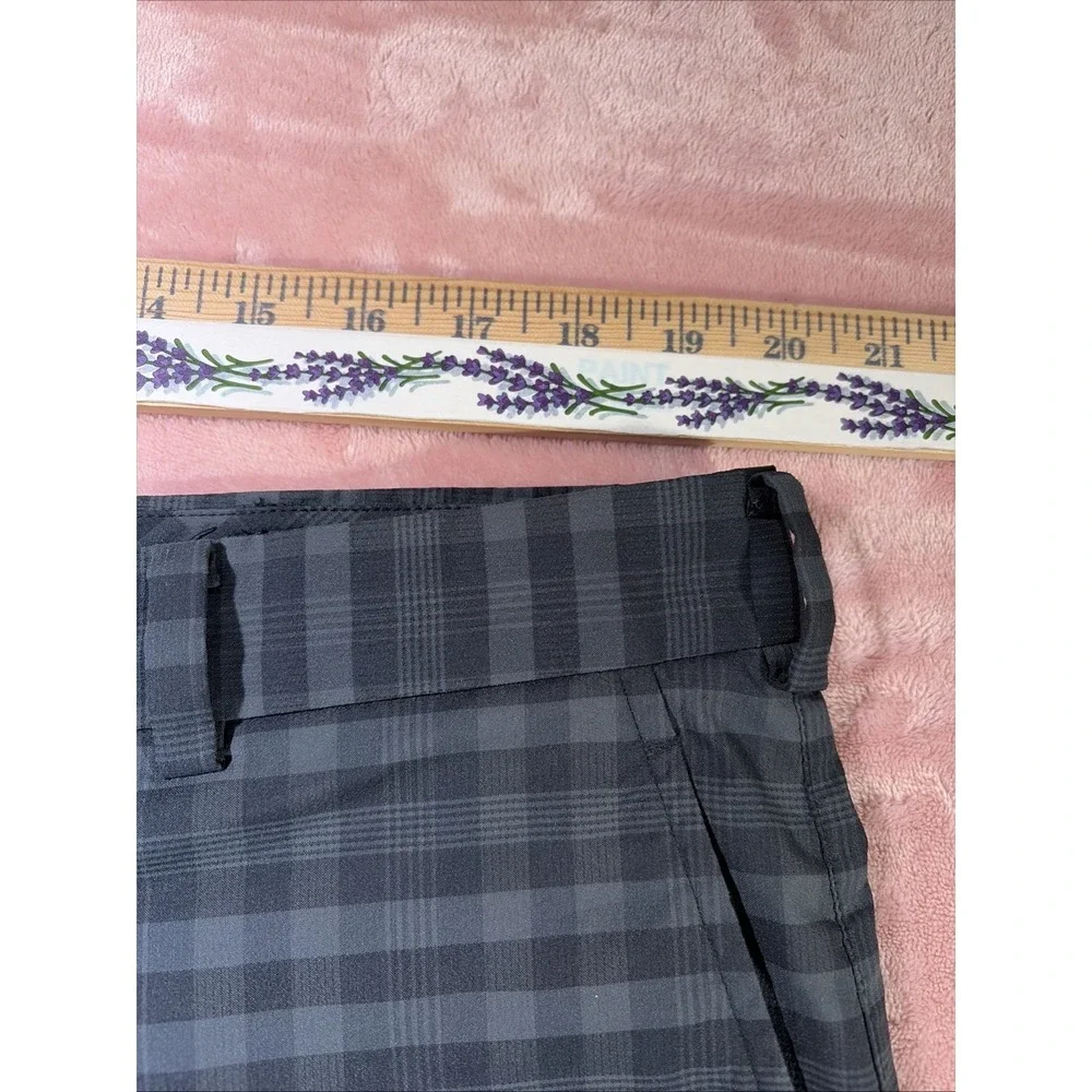 Lot Of Two Men's Sz 40 Golf Casual Shorts. Nike Golf And Nitrous Black